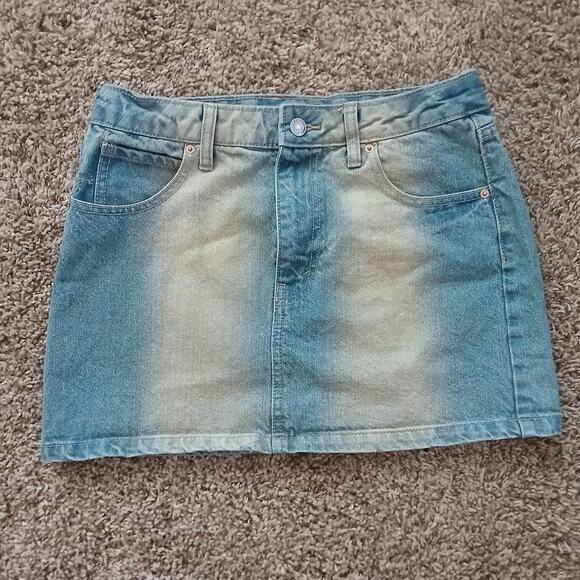 Blue‎ cotton denim stonewashed mini skirt - Picture 1 of 4